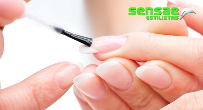 ¡A ponerse guapa! Lavado, Hidratación, Peinado o Corte y Esmaltado permanente. Regala Estilo!!!