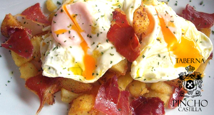 4 tapas, 4 cervezas y 1 Ración de Huevos con Patatas y Jamón por 15€ en Taberna Pincho Castilla.