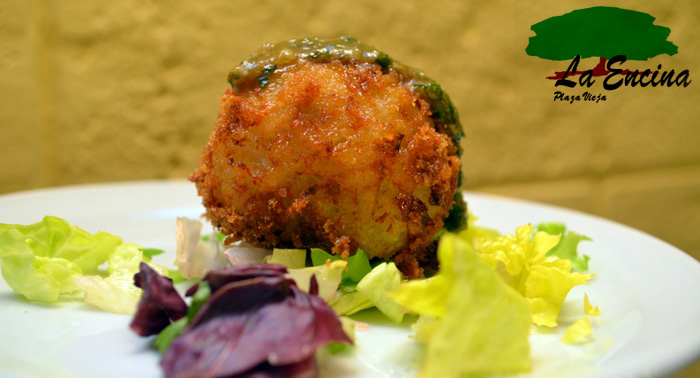 Botella Rioja Sonsierra con Tabla de Quesos o tapas desde sólo 9€ en Restaurante la Encina