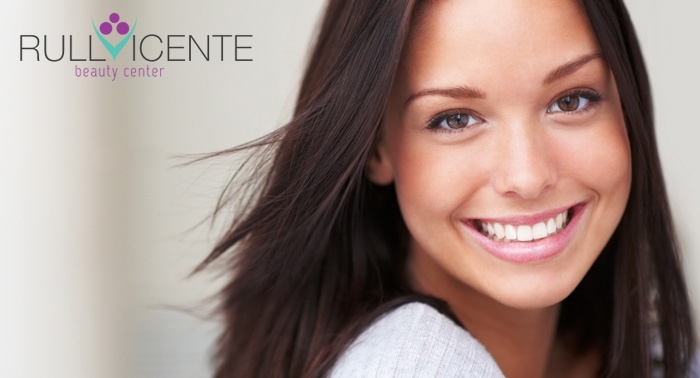 Consigue una piel perfecta ¡Pack Deluxe 7 en 1! + Depilación de Cejas + Esmaltado Uñas desde 19€