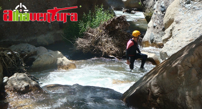 Senderismo Acuático en Padules. Conoce las cascadas de Las Canales-Canjorros por sólo 4€