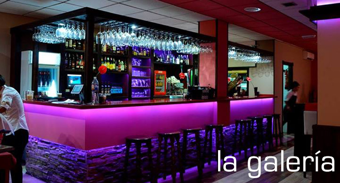 Descubre la nueva taberna Gourmet con este Bono de 4 cañas o tintos + 4 tapas + 2 copas sólo 6.50€