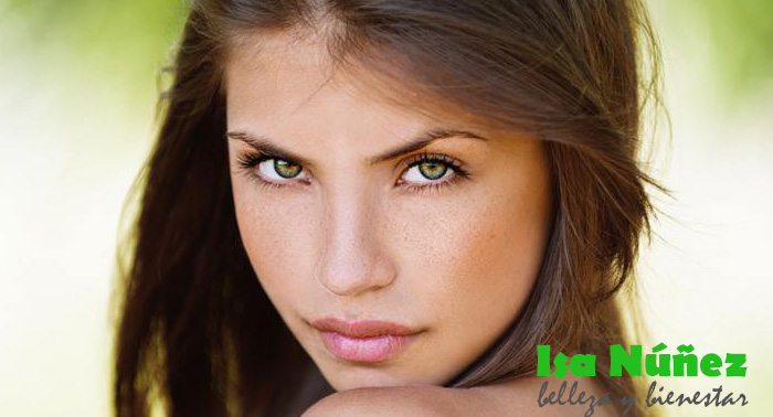 Tratamiento Relajante con Aceites Esenciales y Tratamiento de Ojos (lifting, antibolsas, antiojeras)