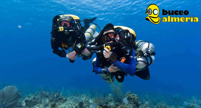 Bautizo de Buceo o 2 Inmersiones o el OPEN WATER SSI + alojamiento en la Isleta del Moro