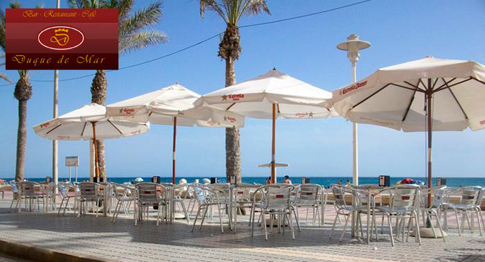 En el Paseo Marítimo de Almería: Arroz con pulpo o Paella y 2 Bebidas, por 7,50€/persona