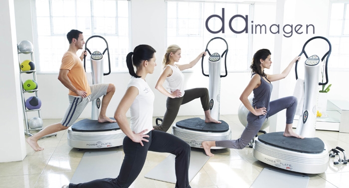Consigue unas piernas, cintura y abdomen únicos con 1 sesión de plataforma vibratoria y masaje
