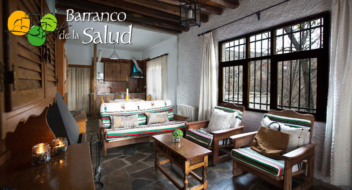 ¿Quién necesita una escapada? 2 o 3 días con sesión de sauna y jacuzzi y caja de leña