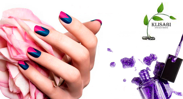 Mantente perfecta con este completo Tratamiento de Pedicura con parafina + Manicura.