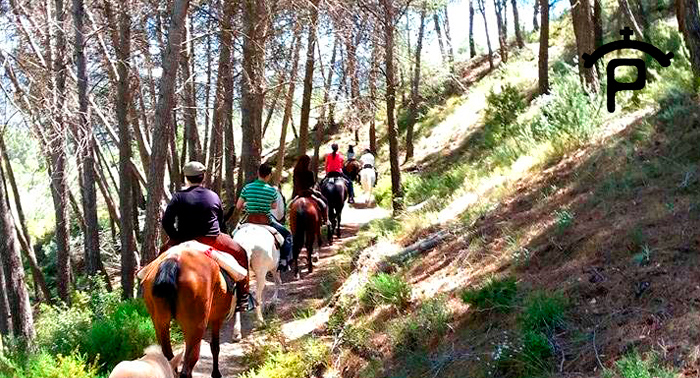 Una magnífica escapada para 2: Paseo a caballo con opción a 2 Noches en La Posada + Desayuno.