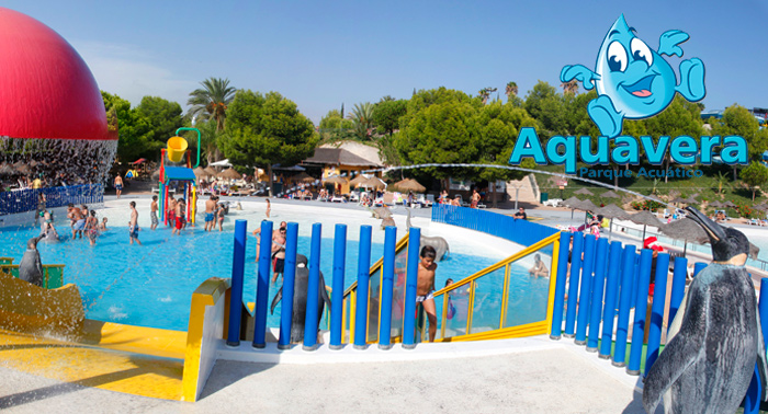 ¡Pasa el verano más refrescante con tu familia! ¡Ven al Parque Acuático Vera!