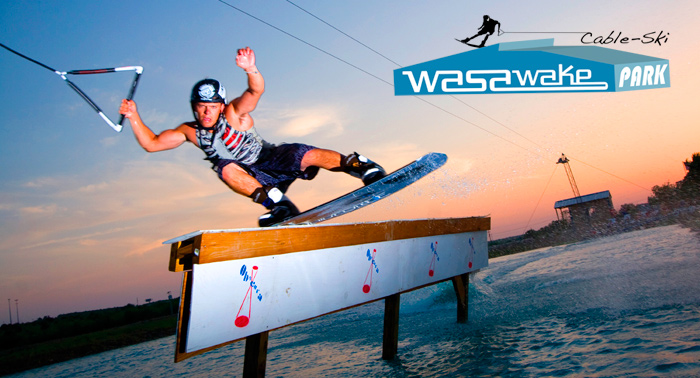 ¡Descubre el WakeBoard en el 1er Cable-Ski de Almería! desde 8,25€/pers.(hasta 4 personas).