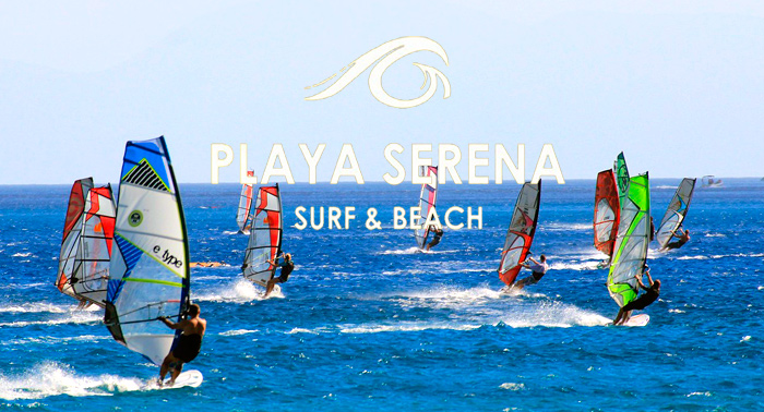 Bautismo de Windsurf en Roquetas de Mar. ¡Y siente el mar en primera persona!