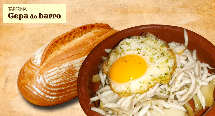 Deliciosa ración de Patatas con  Huevos y jamón o ración pluma ibérica + 2 tapas y jarra 1L