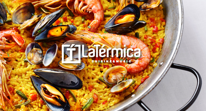 En la Térmica: Deliciosa Paella y 2 Bebidas para dos personas 