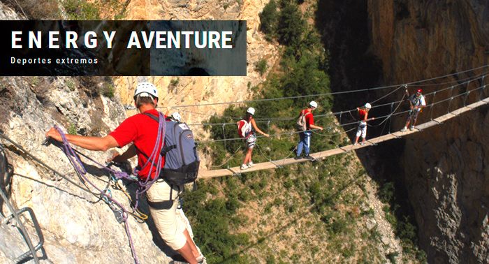 ¡Circuito Multiaventura en Los Cahorros! Senderismo + Escalada + Rapel para 2, 4 ó 6 personas.