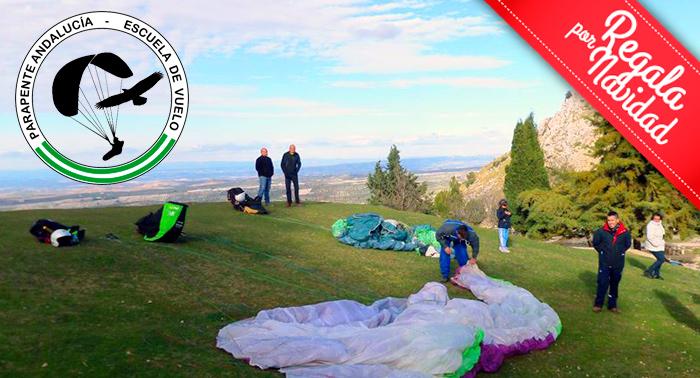 Regala un increíble viaje por el cielo. Vuelo en Parapente para una o dos personas desde 39,90€
