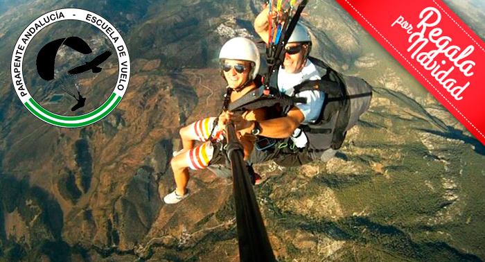 Regala un increíble viaje por el cielo. Vuelo en Parapente para una o dos personas desde 39,90€