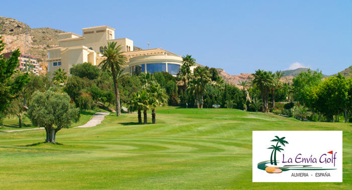 Reta a tus amigos con este Bono de 4 Green Fees (18 hoyos) en La Envía. ¡Y haz un hole in one!