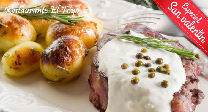 Cena de San Valentín con Música en directo: 6 Entrantes + 2 Platos + Postre, Bebidas y 2 Copas.