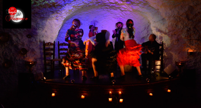El Templo del Flamenco: Espectáculo Flamenco en Cueva de Albaycin + Bebida ó Menú
