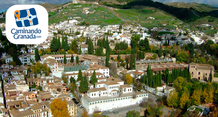 Déjate hechizar por Granada: Elige entre 3 rutas guiadas caminando y descubriendo la ciudad