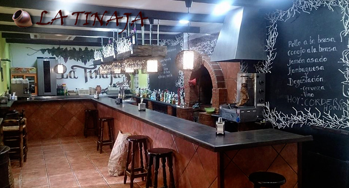 El menú degustación para 2 en La Tinaja: Entrantes + Plato Principal + Bebidas + Postre