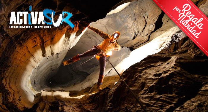 ¡Explora la Granada subterránea! Espeleología en la Cueva de Nivar, Latas, 1 ó 2 personas