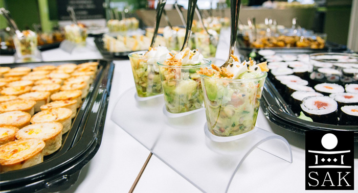 Menú Gourmet para 2 en Sak Delicatessen: 6 Platos diferentes + Postre + Bebidas + Cóctel