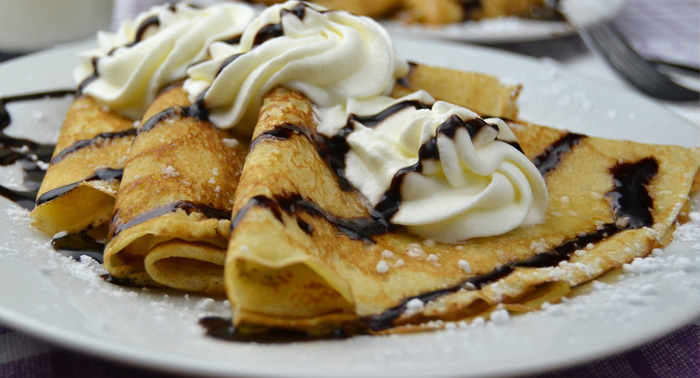 Ruta guiada especial San Valentín por el centro histórico de Almería + Merienda