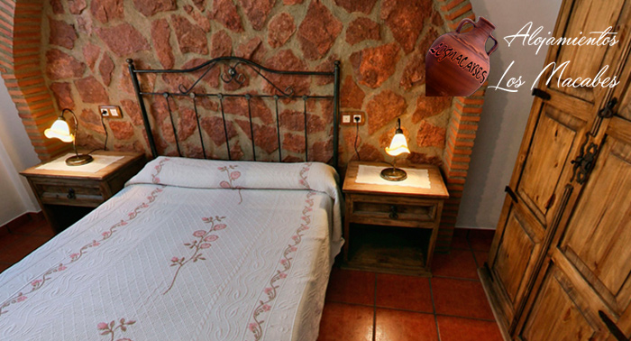 Escapada a La Alpujarra: 2 noches de alojamiento rural con chimenea, barbacoa... Para 2 o 4 pax
