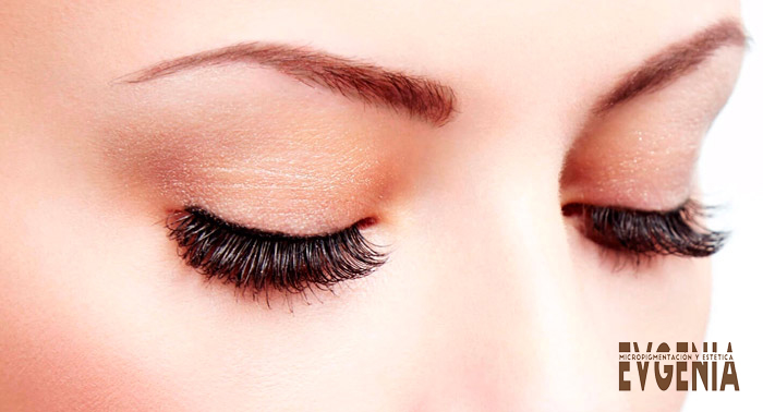 Impacta con tu mirada y olvídate del maquillaje: 1 Sesión de Micropigmentación o Microblading