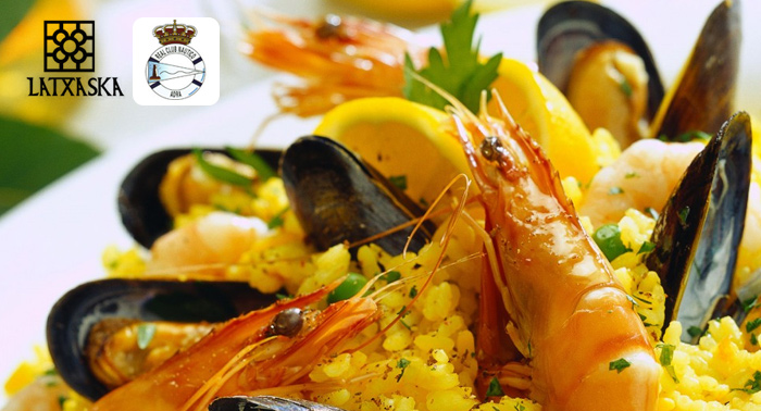 Exquisito Menú para 2 pax: Paella de Marisco o Fritura de Pescado en el Club Náutico de Adra