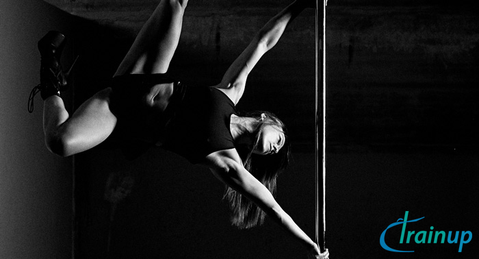Mejora tu autoestima con clases de Pole Dance: 1 Bono de 4 clases de 90’ de Baile en Barra