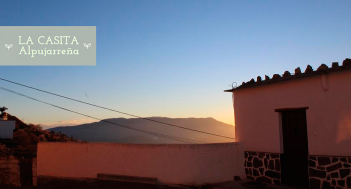Escapada en pareja o familiar a La Alpujarra: 2 o 6 Noches de Alojamiento + Desayuno o Detalle