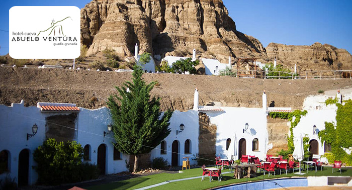 Alojamiento en Guadix en Hotel Cueva + Detalle Bienvenida para 2 personas. ¡El regalo perfecto!
