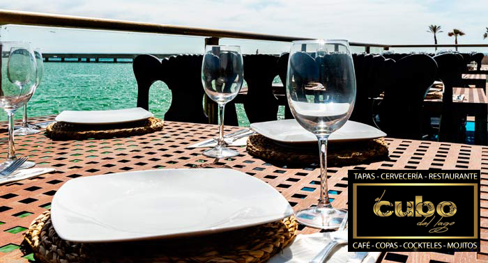 ¡Cena Romántica! Menú Italiano para 2 personas en El Cubo del Lago de la Plaza del Mar