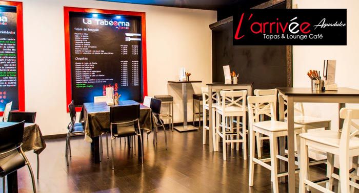 ¡Delicia para tu paladar! Menú Gourmet: 4 Tapas + 4 Bebidas + 2 Postres en L'arrivée Aguadulce