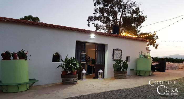 Visita Guiada a Bodega Cortijo El Cura + Cata de Vinos + Botella de Tinto Reserva Ecológico