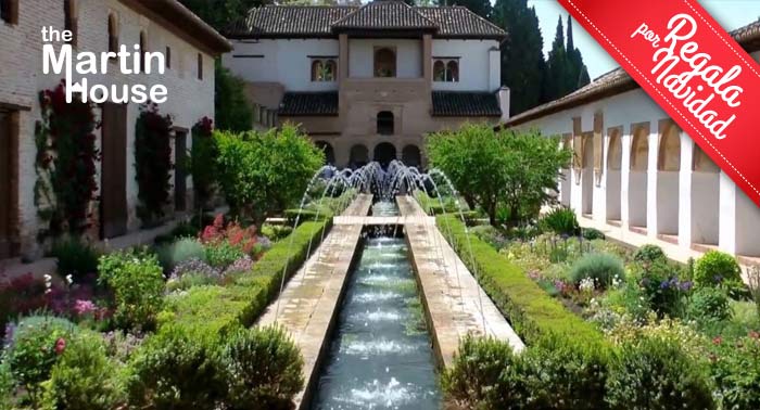 ¡Escapada mágica a Granada! 1 o 2 Noches + Desayuno + Visita Nocturna a La Alhambra 