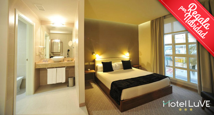 ¡Escapada romántica a Valencia! Noche en Suite con Jacuzzi + Paquete Romántico en Motel Luve