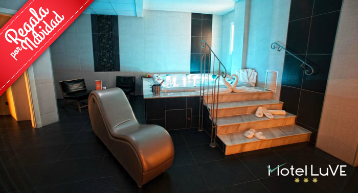 ¡Escapada romántica a Valencia! Noche en Suite con Jacuzzi + Paquete Romántico en Motel Luve
