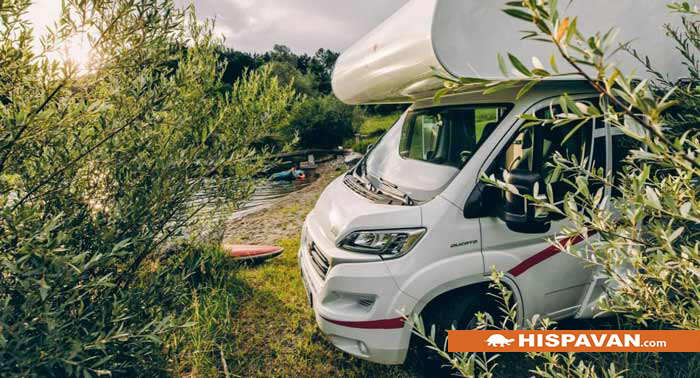 ¡Regala una aventura sobre ruedas! Alquiler de Autocaravana de 4 Plazas durante 4 Noches 