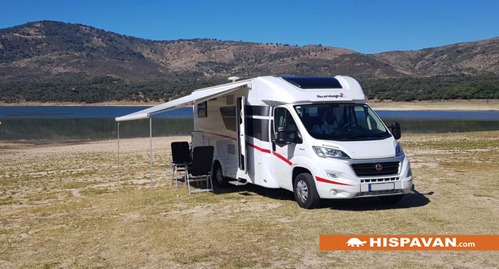 ¡Regala una aventura sobre ruedas! Alquiler de Autocaravana de 4 Plazas durante 4 Noches 