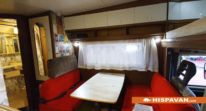 ¡Regala una aventura sobre ruedas! Alquiler de Autocaravana de 4 Plazas durante 4 Noches 
