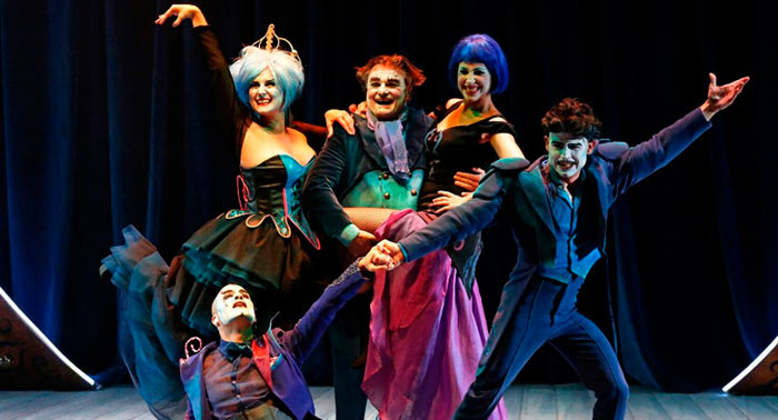 ¡Regala cultura! Entradas de Zona A para 'The Opera Locos' en el Auditorio Roquetas de Mar