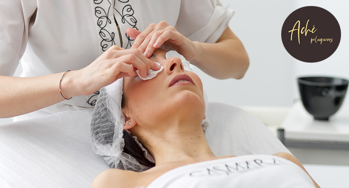 ¡Rostro impecable! Tratamiento Facial de Protocolo Biológico + Microneedling de Casmara 