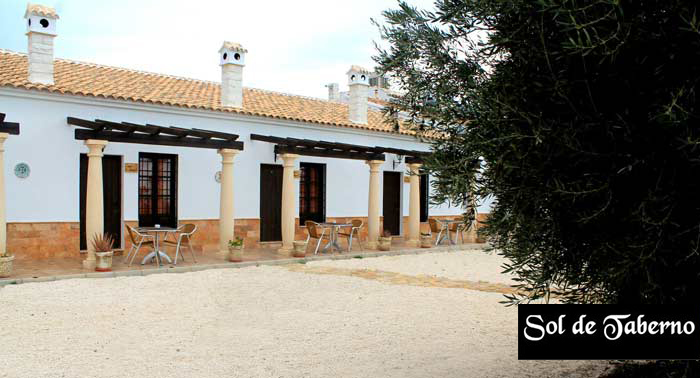 ¡Regala una escapada rural a Taberno! Para 2 o 4 personas: 2 Noches de Alojamiento + Detalle 