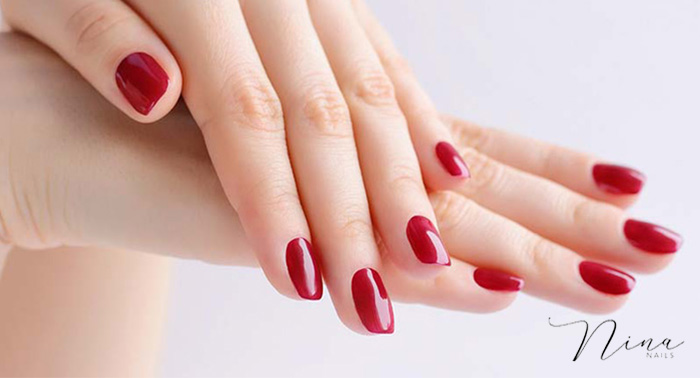 ¡Luce unas manos perfectas! Impresiona con Uñas Acrigel con Color Liso de Nina Nails