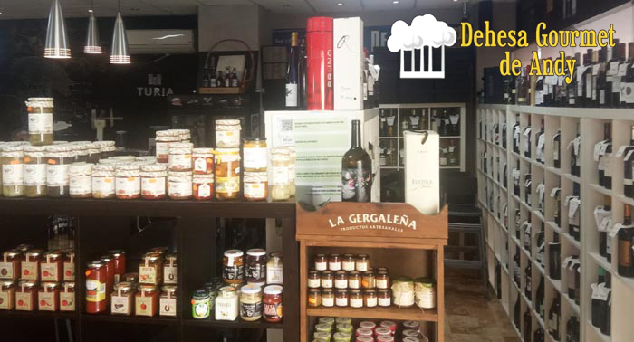 ¡Descubre Nuevos Sabores! Menú Gourmet + Barra Libre de Bebidas + Pan + Postre
