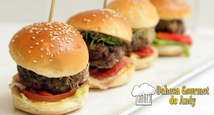 ¡Descubre Nuevos Sabores! Menú Gourmet + Barra Libre de Bebidas + Pan + Postre